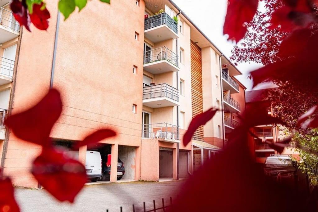 Lourde Center Apartment 3 Bed With Parking Lourdes Exterior photo